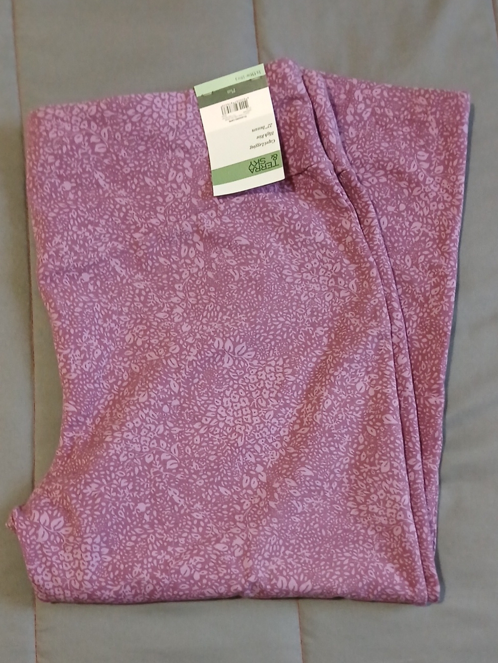 Terra & Sky 1X Orchid Spark Leafy Camo Capri Leggings